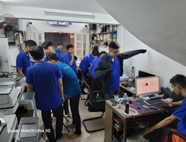 Từ Sửa Đến Chăm - Hành Trình Đồng Hành Cùng Doanh Nghiệp Của Đặng Quang